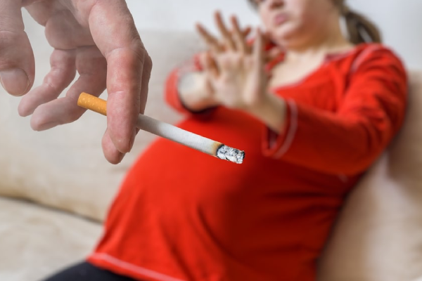 آیا ویپها و سیگار الکترونیکی در بارداری بی خطرند؟